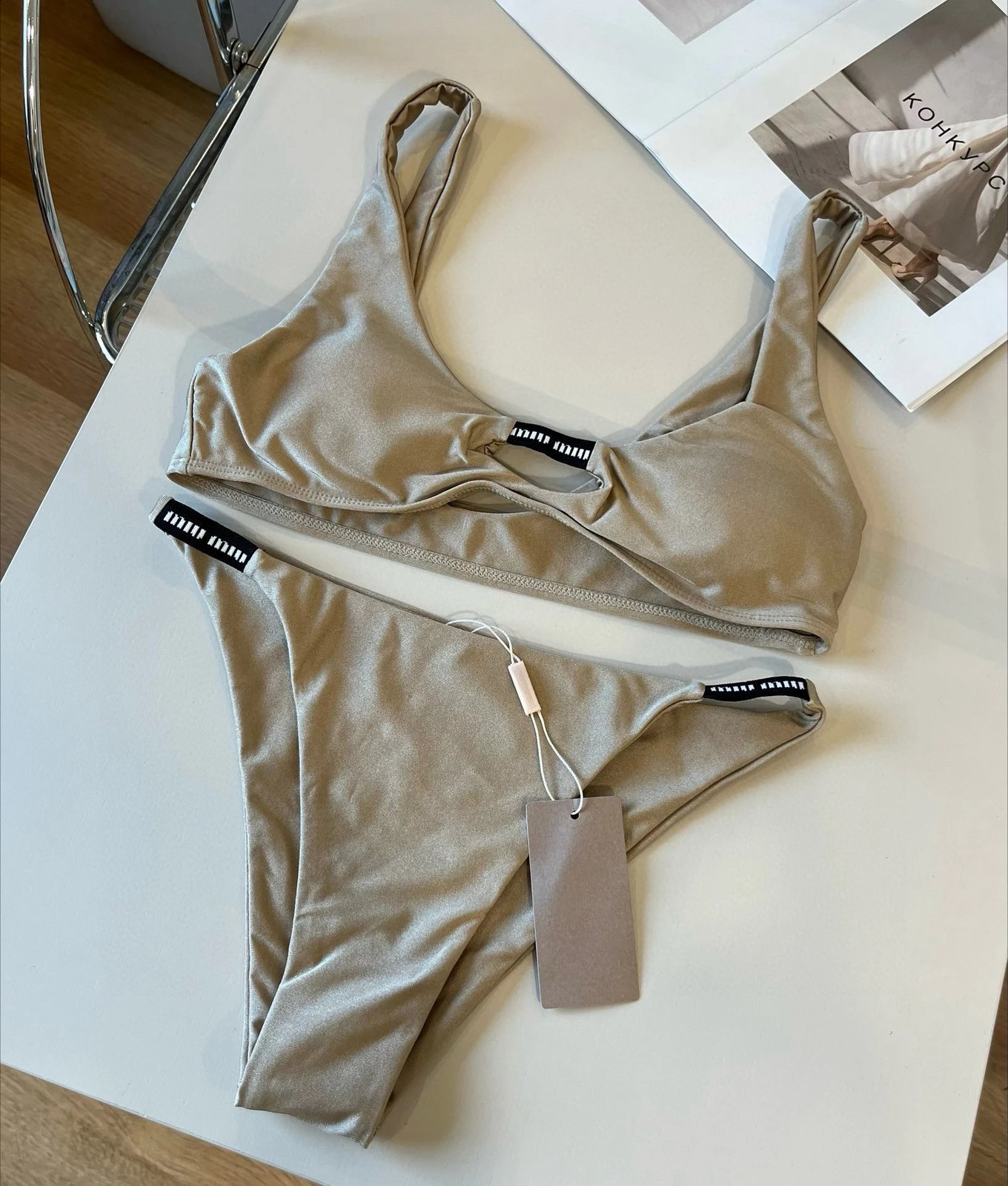 selling Highend Miu Series Bikini Swimsuit Onepiece Style Shows Your Figure and Beauty A Musthave Gift for Summer 250529