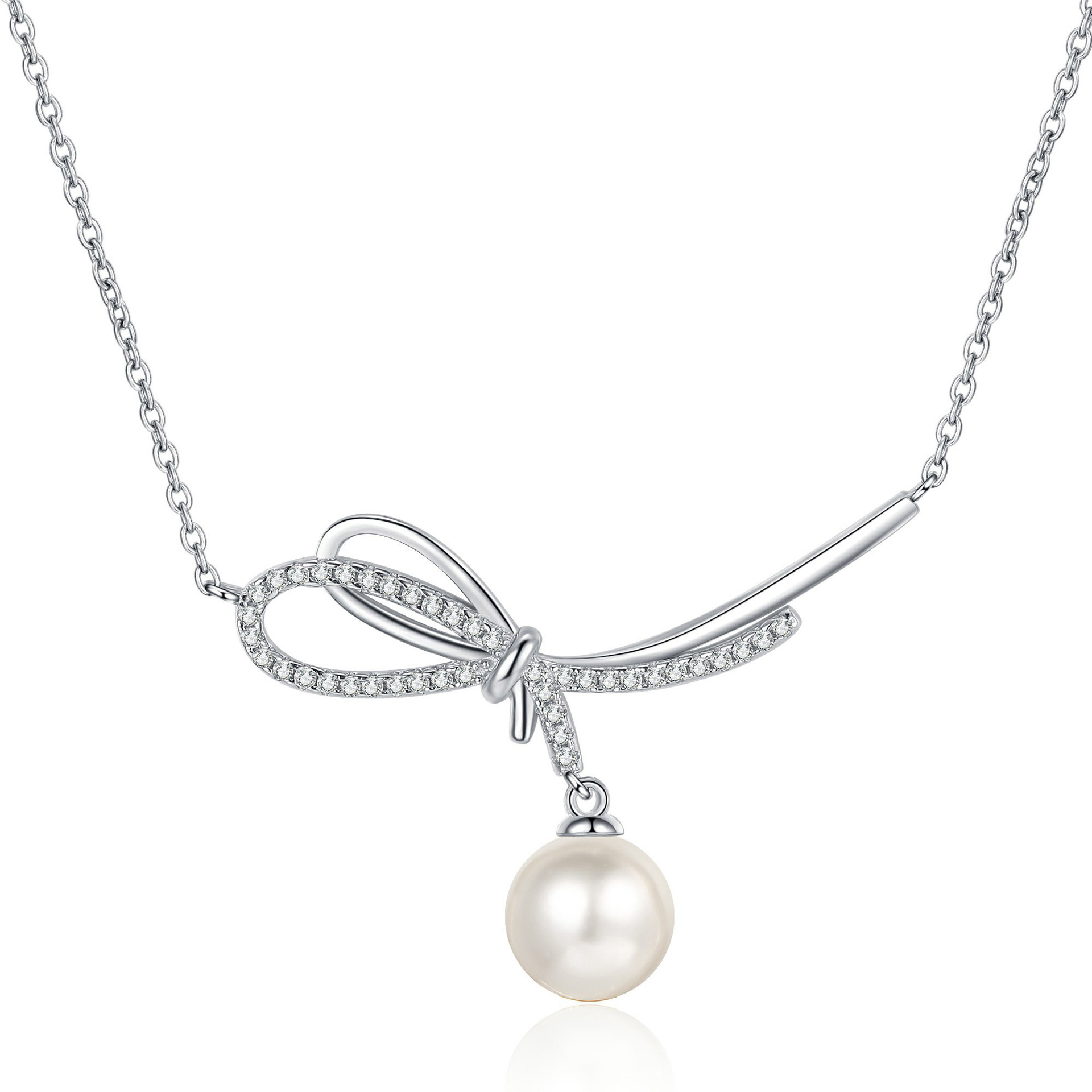 Sophisticated Women's Clavicle Jewelry: Premium S925 Gold-Tone Necklace Adorned With Sparkling Moisantie Gems