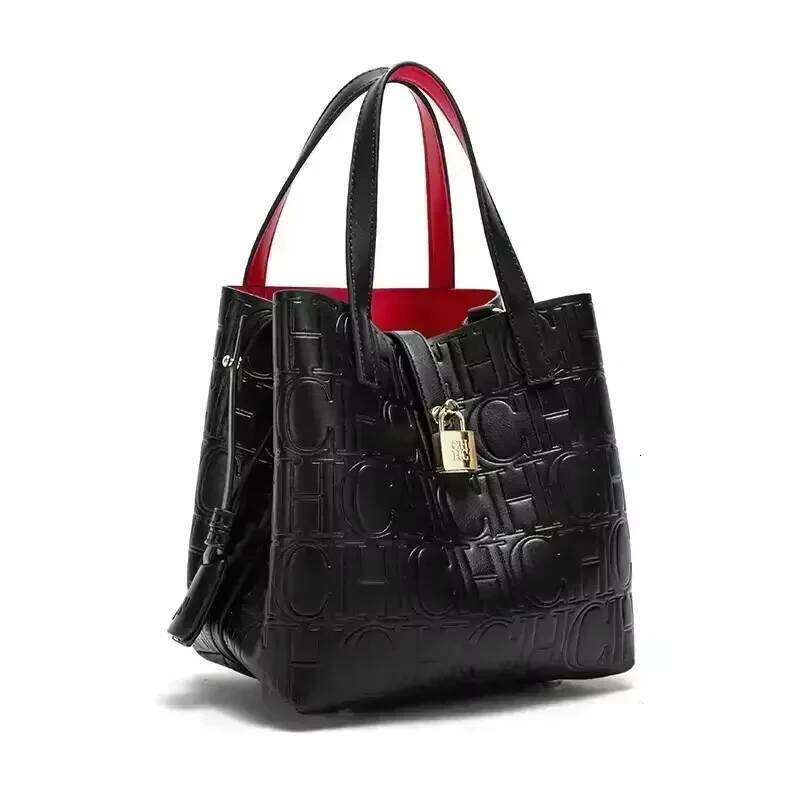 CH Emed Crossbody Letter Printing Design Handbag Large Capacity Tote Bag Elegant Temperament Ladies Should