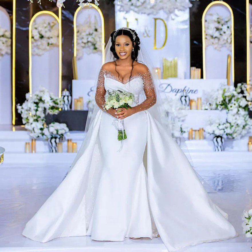 Plus Size Long Sleeves Mermaid Dresses Illusion Beading Bridal Gowns With Detachable Train Wedding Gown for African Black Women Bride