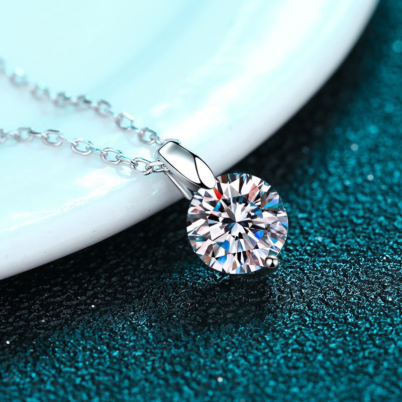 925 Sterling Silver Moissanite Ring for Women Minimalist Elegant Fashion Jewelry Affordable Diamond Alternative Daily Wear Stylish Design