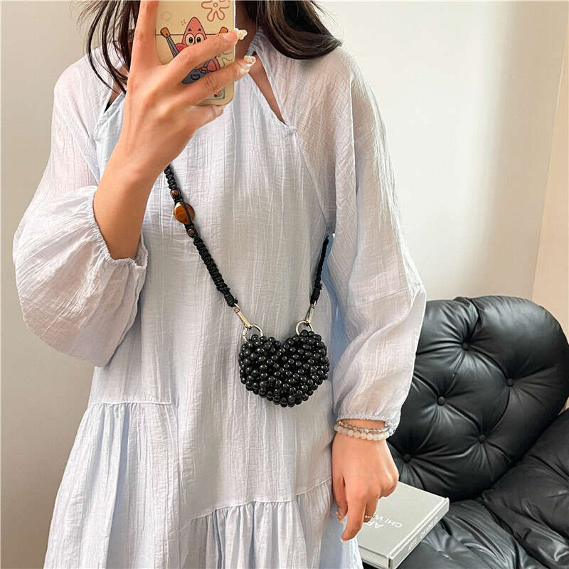 Summer Woven Small 2025 New Forest Style Sweet Girl Fashion Hollow Color Bead Single Shoulder Crossbody Heart Bag