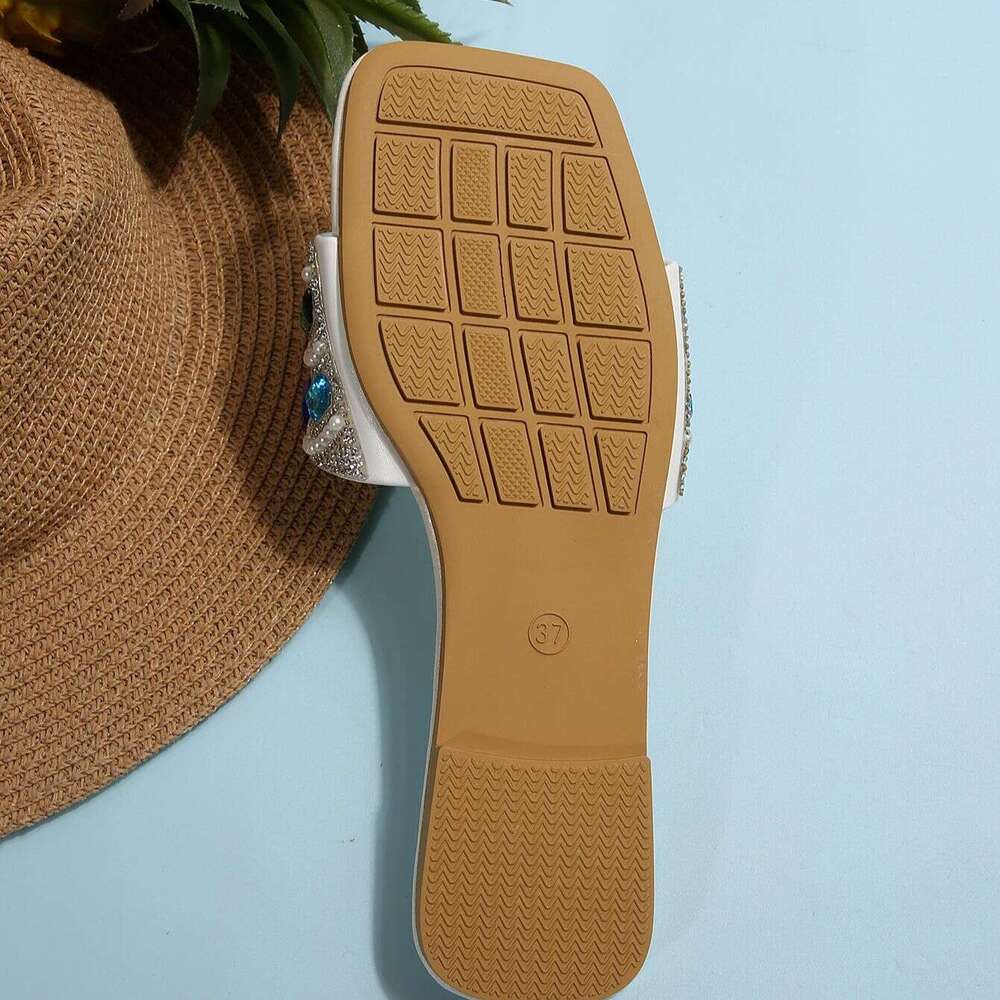Designer Sandals Diamond Large Beach Slippers 2025 Summer New Style Outerwear Women's Straw Square Head One Word Casual Cool Straw Free Shipping