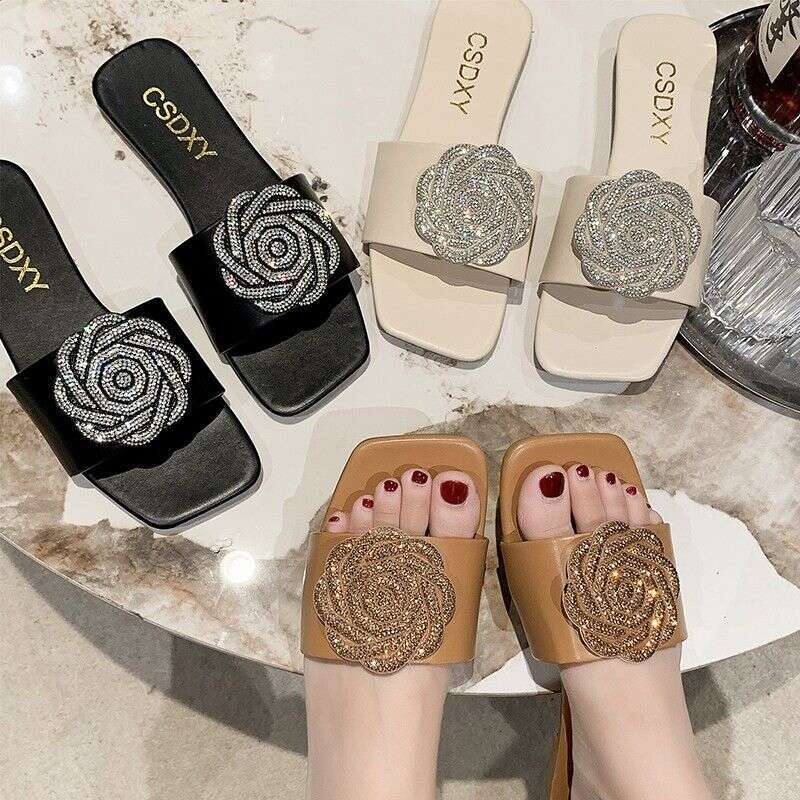 Flat Bottomed Sandals For Women's Summer Outdoor Wear, 2025 New Style Indoor Flat Bottomed Cross Beach Straight Line Sandals For Female Designers