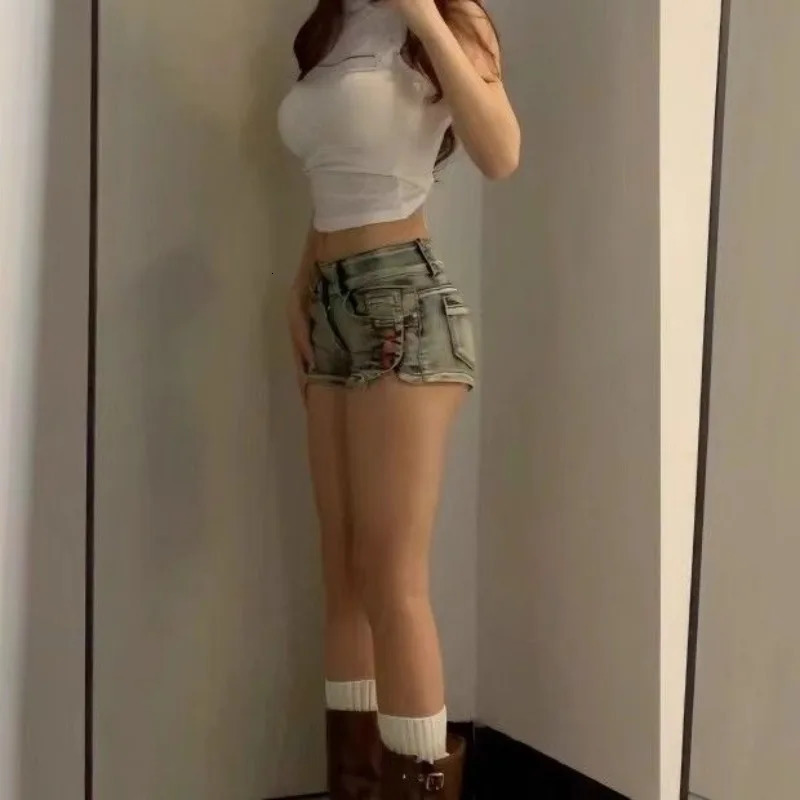 Y2k Sweet Washed Vintage Denim Shorts for Women Low-waist Sexy Bodycon Slim Fit Short Pants Summer Pants 250527
