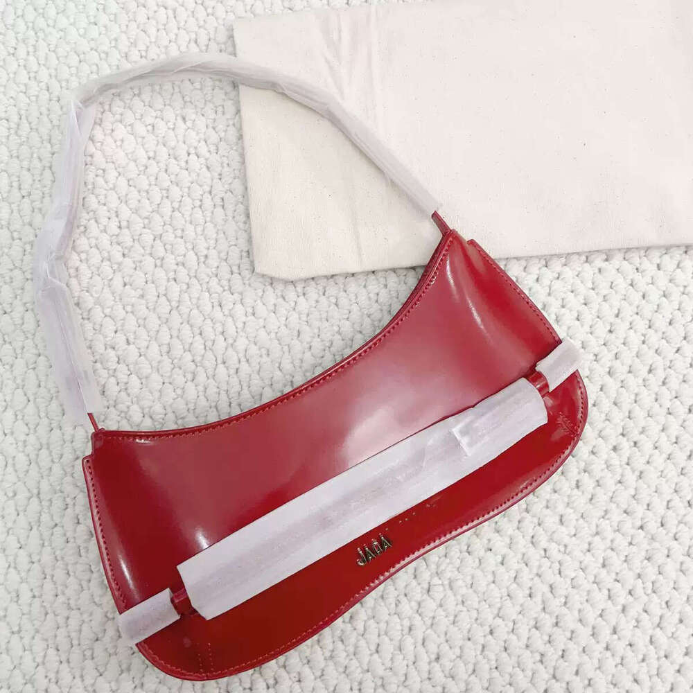 Tote Bag Mini Bag French Niche Patent Leather Shiny Baguette Underarm High End Red Shoulder Wedding Bag Crossbody Bag