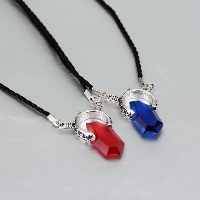 Dmc Devil May Cry 5 Dante Pendant Necklace Red Blue Gem Cosplay Necklaces Long Rope Chain Vintage Gifts for Men 250528