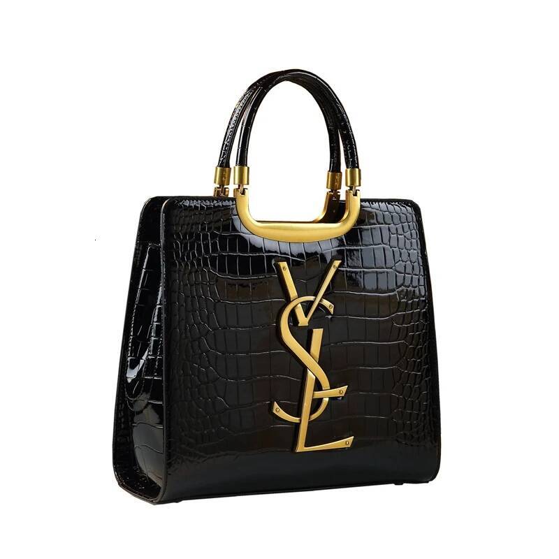 High-grade light handbag 2024 new autumn and winter fashion Tote bag women's crocodile print single shoulder crossbodybag