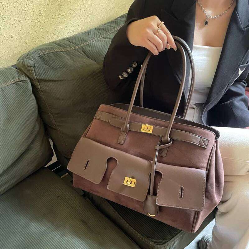 Designer Bag Large Capacity Wing Black Brand High Quality Leather Suede Sier Gold Lock Tote Trendy Ro Exquisite Shoulder Bag