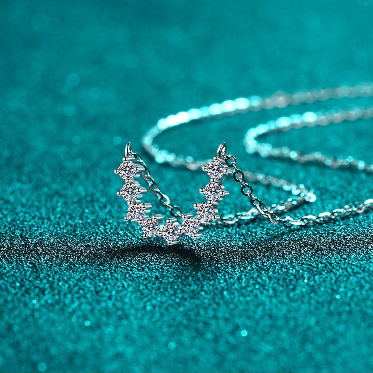 Chic & Durable Women's Neckwear: Genuine Moissanite Gemstone Suspended by Robust Sterling Silver Chain