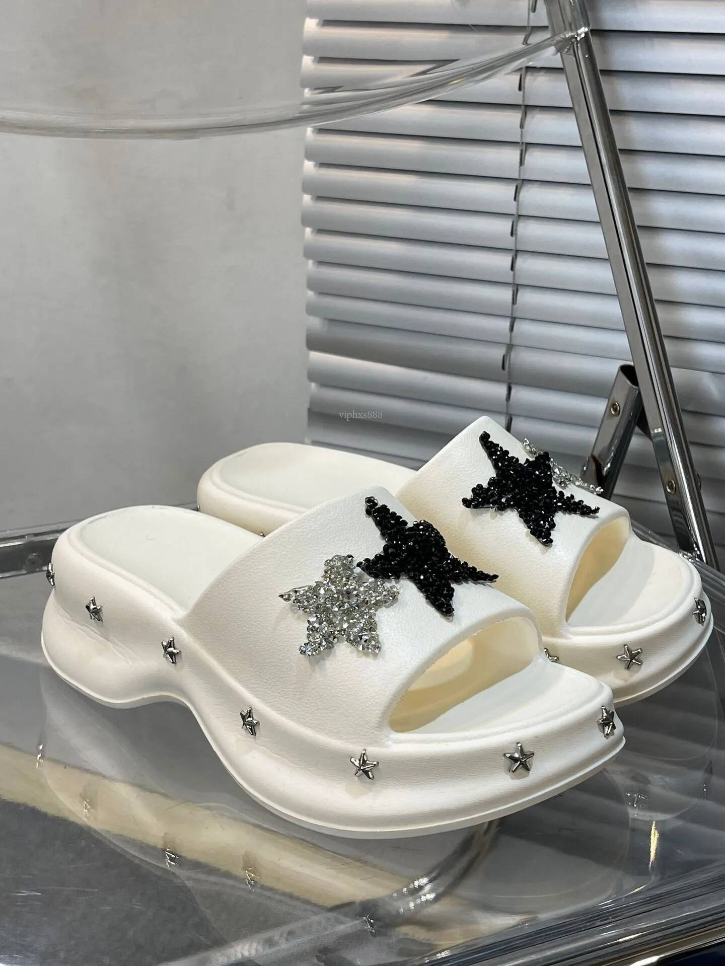 Free Shipping Slides Designer Slippers Womans Sandals Platform Outdoor Beach Casual Summer Star Slipper Indoor Home Shoes Women Slide
