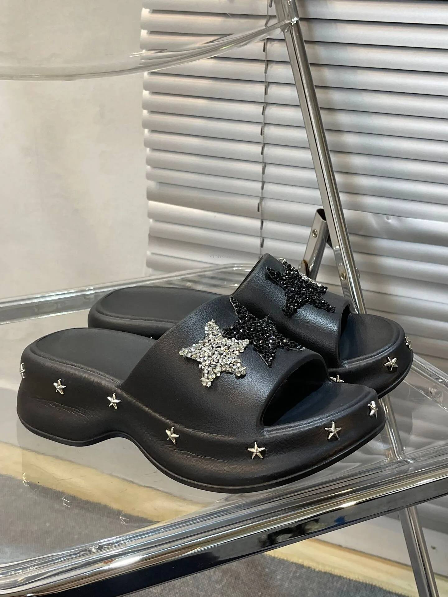 Free Shipping Slides Designer Slippers Womans Sandals Platform Outdoor Beach Casual Summer Star Slipper Indoor Home Shoes Women Slide