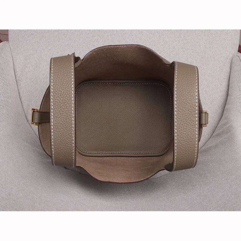 Designer Bag Head Layer Cowhide Vegetable Basket Genuine Leather Bucket Bag Women S Niche Design Large Capacity Handbag Gold Hardware