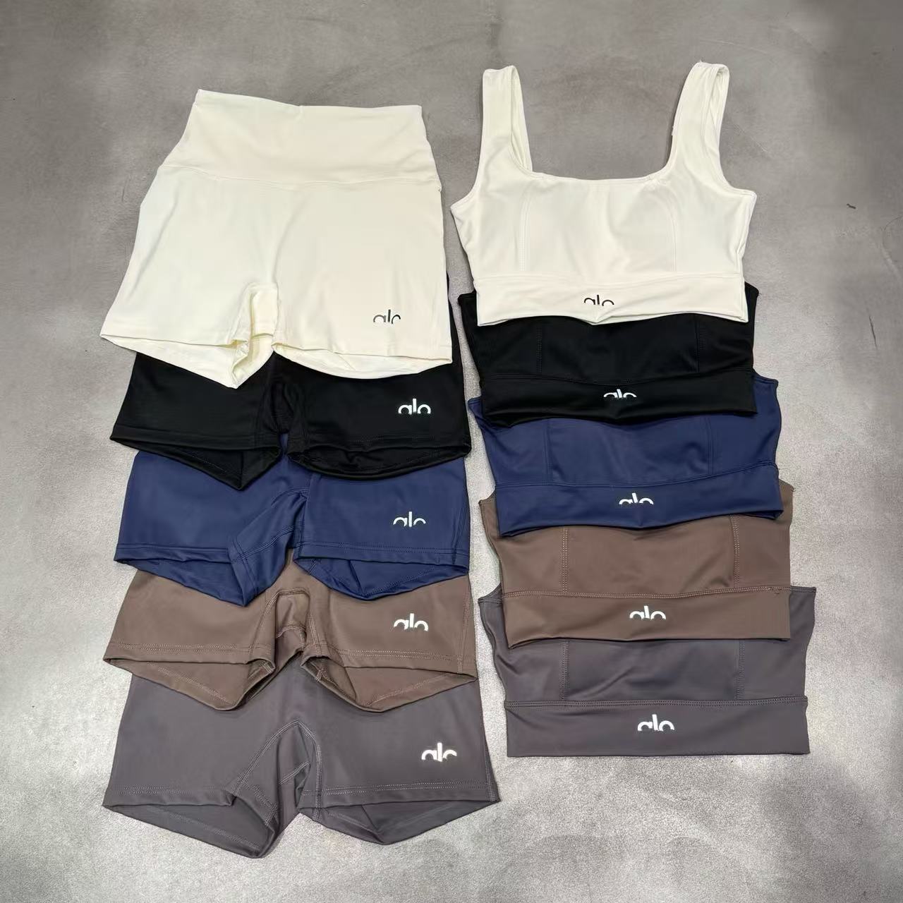 yoga sets women clothes tracksuits designer suit fashion summer shorts two-piece set Training workout bras lingerie sportswear designer bikini gym sets