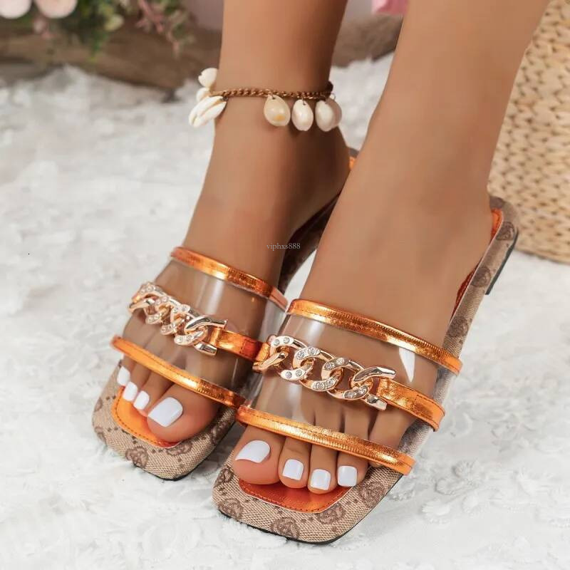 Free Shipping New Slides Designer Slippers For Woman Sandals Flat Fashion Summer Flower Embroidery Slipper Outdoor Indoor Shoes Size Outdoor Beach 36-