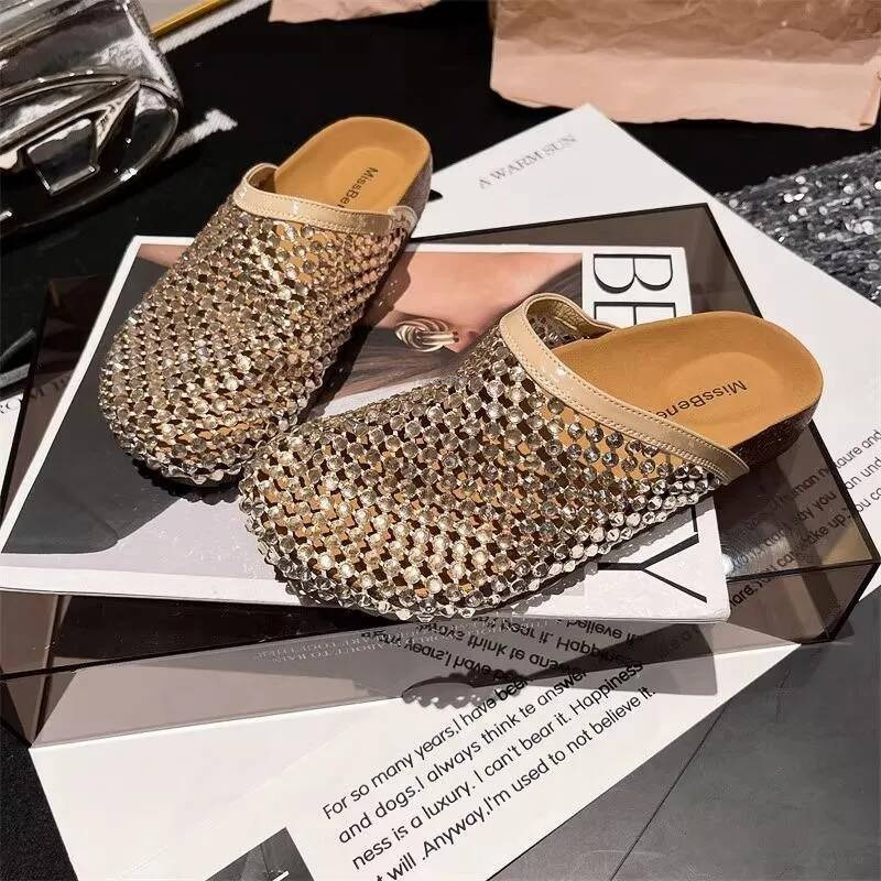 Free Shipping Designer Slippers Flat Outdoor Beach Slides For Womens Sandals Girl Gold Black Sliver Fashion Embroidery Slipper Outdoor Shoes