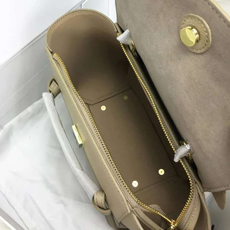 Designer Bag New Dreamy Liu Wei Mu Cow Leather Shoulder Bag Vintage Style Single Strap Handbag With Inner Pocket Zipper Closure