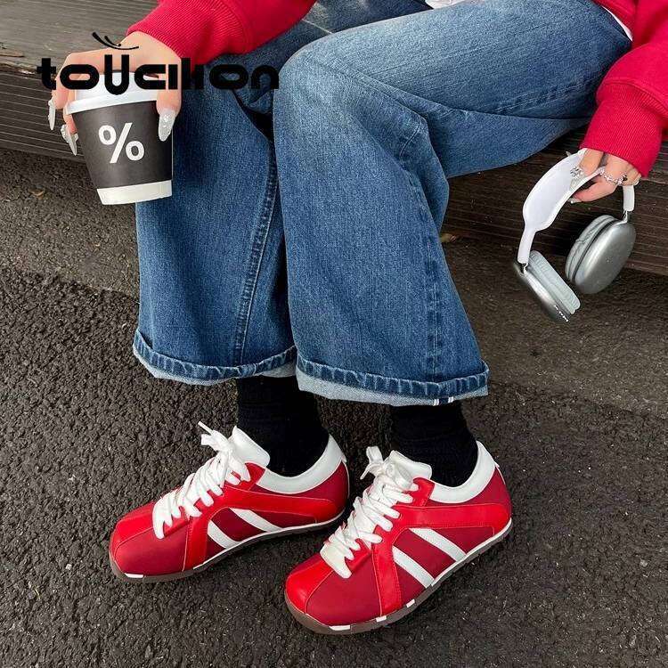 Small Square Toe Zebra Shoes 2025 New Sports And Leisure Forrest Gump Shoes Color Blocked Retro Red German Training Shoes Designer Light Luxury Women&