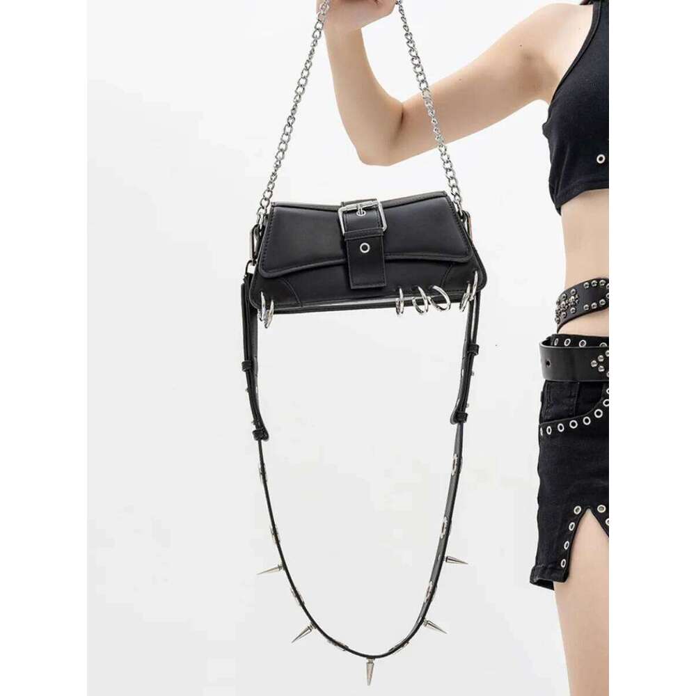 Designer Bag Black Gothic Handbag Y K Punk Leather Versatile Daily Crossbody Bag Message Tote Bags