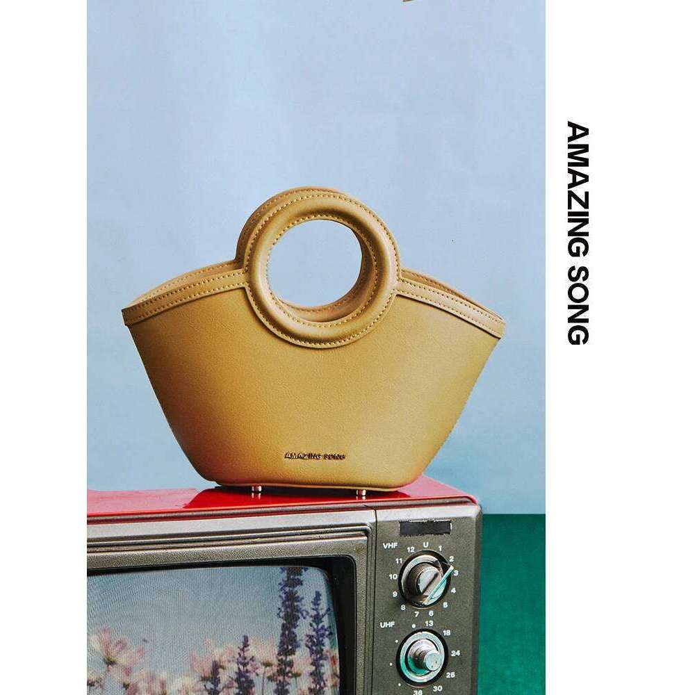 Designer Bag Amazing Song Shell Small Size Composite Female Bag Chic Design