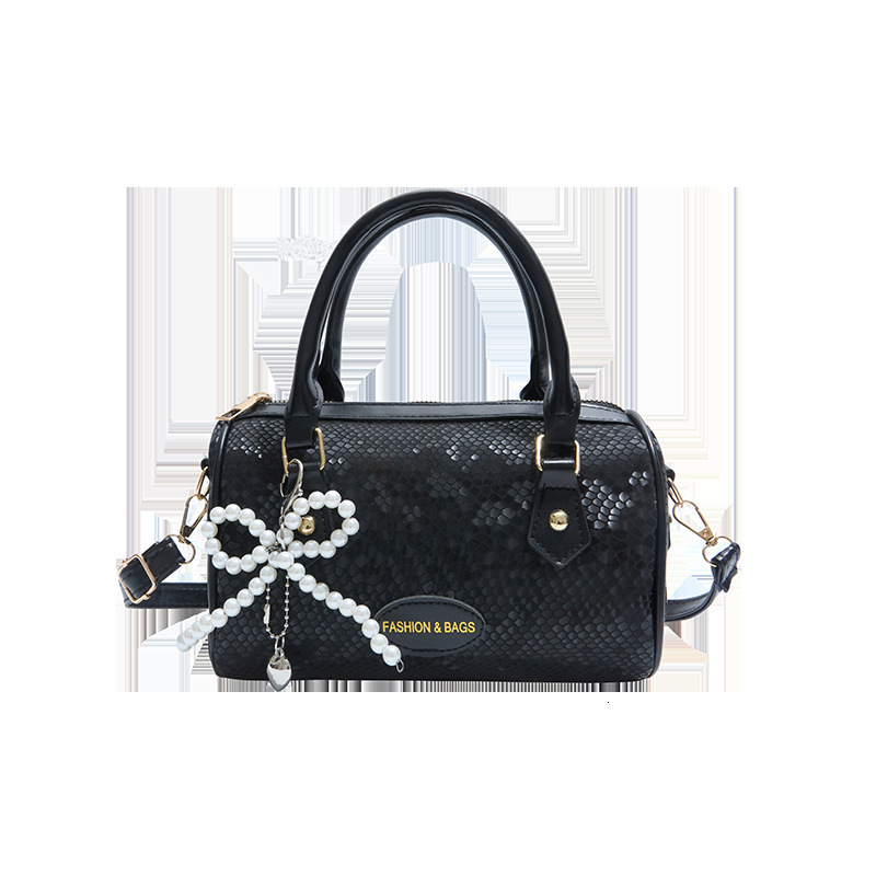 Fashion fashion fashion handbag summer new fashion shoulder bag texture simple fashion crossbody bag designer women s fashion handbag