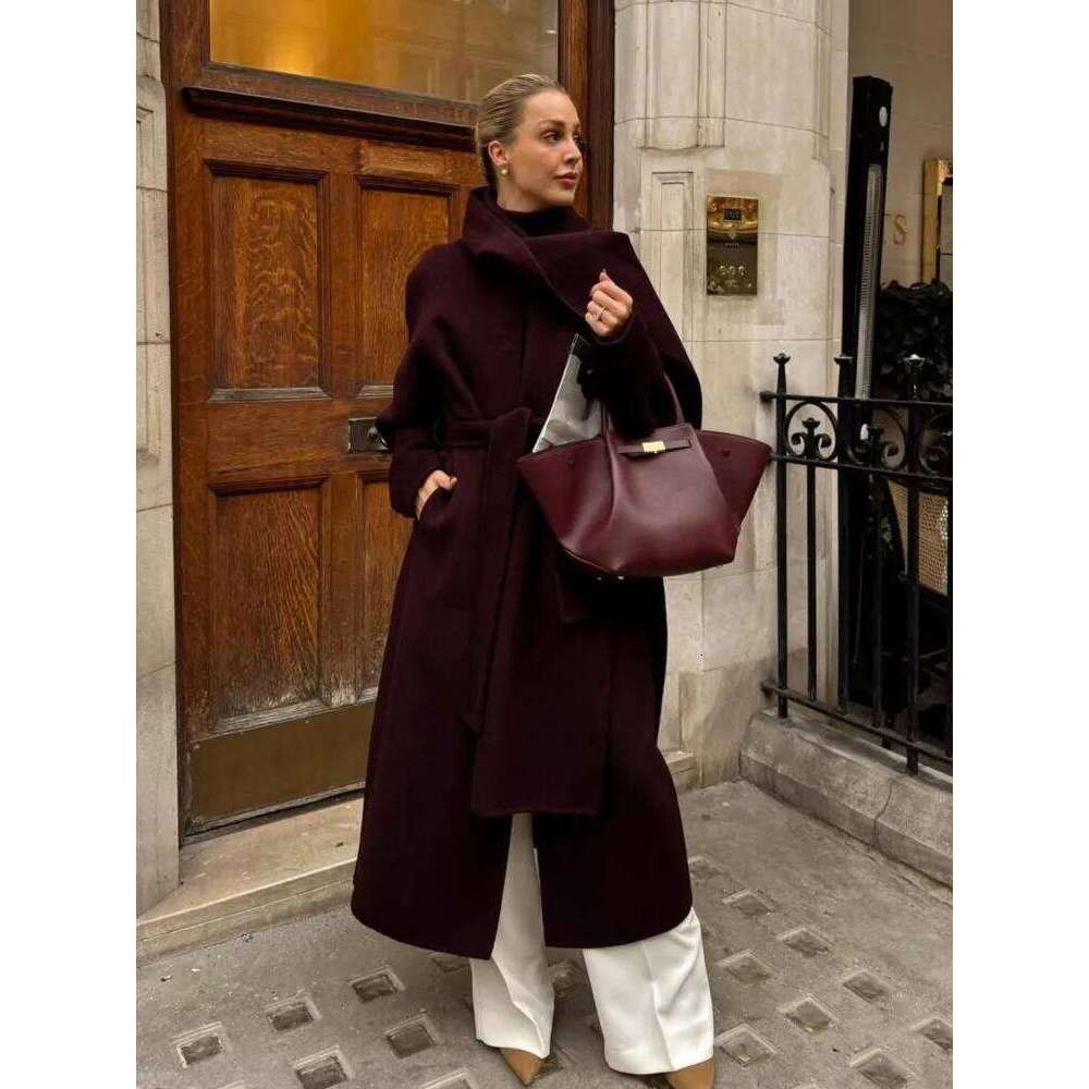 Coats Designer Women With Scarf Long Woolen Coat Dark Red Belt Lace Up Waist Cinching Slimming Solid Color Shawl Women Wool Overcoat Maxi Outwear Designer