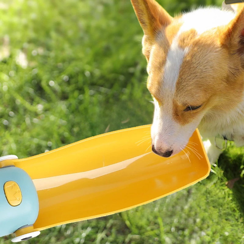 free shipping Creative Portable Pet Dispenser Feeder Leak Proof Drinking Cup Dish Bowl Outdoor Walking Hiking Travel Dog Water Bottle 250527