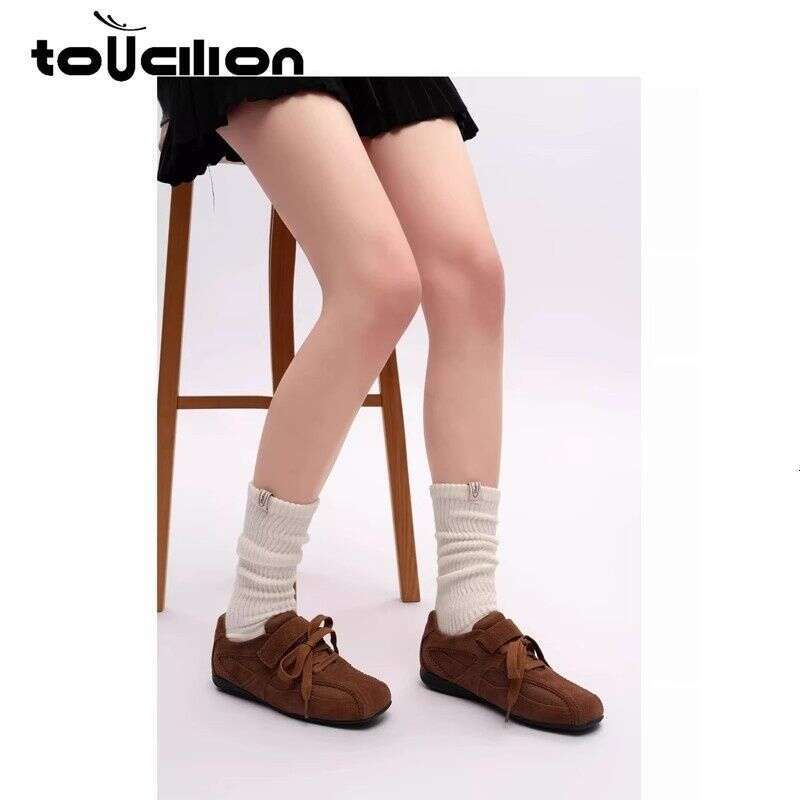 2025 Early Spring New Low Heel Flat Bottom Thick Bottom Lace Round Head Casual Sports Board Shoes Single Shoes Female Trendy Designer Women's Sho