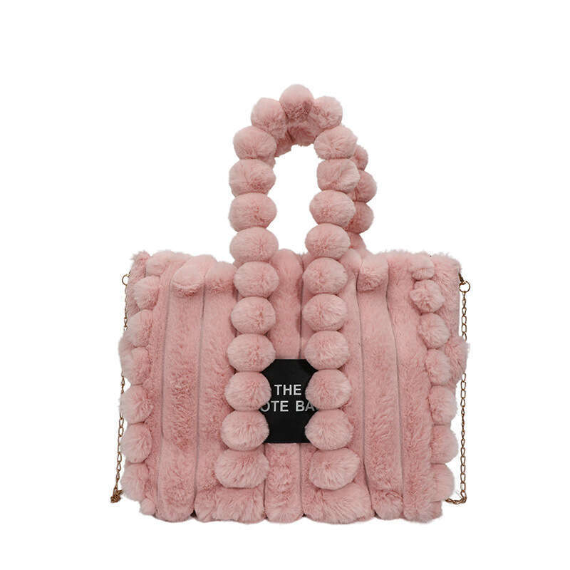 Hot Selling Fuzzy Pink Faux Fur Ladies Winter Handbag Brand Designer Fluffy Plush Sqaure Shoulder Purse Elegant Women's Tote Bag Designer Bags