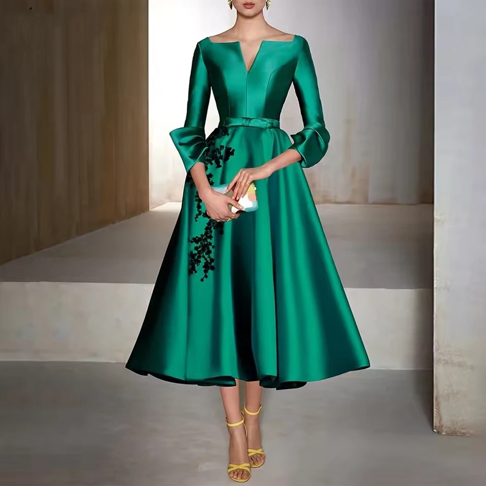 Elegant Green 2025 Mother of the Bride Dresses V-neck Lace Appliques Satin Tea-length A-line Mom Wedding Guest Formal Party Gowns Robe De Soiree