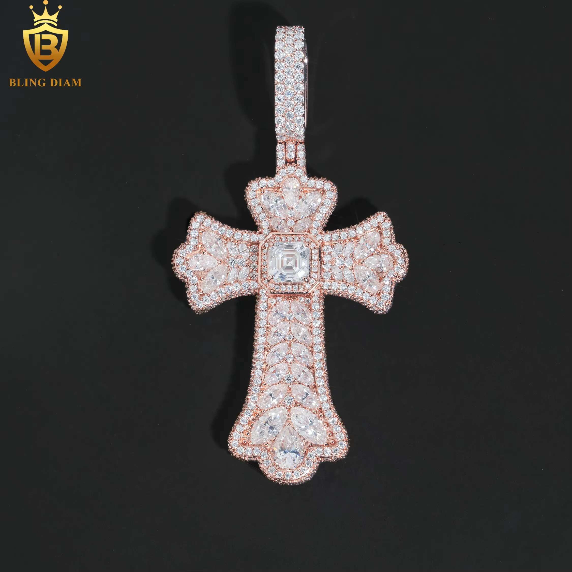 Blingdiam New Arrival Hip Hop Jewelry Vvs Moissanite 925 Sterling Silver Iced Out Cross Pendant Gra Certificate