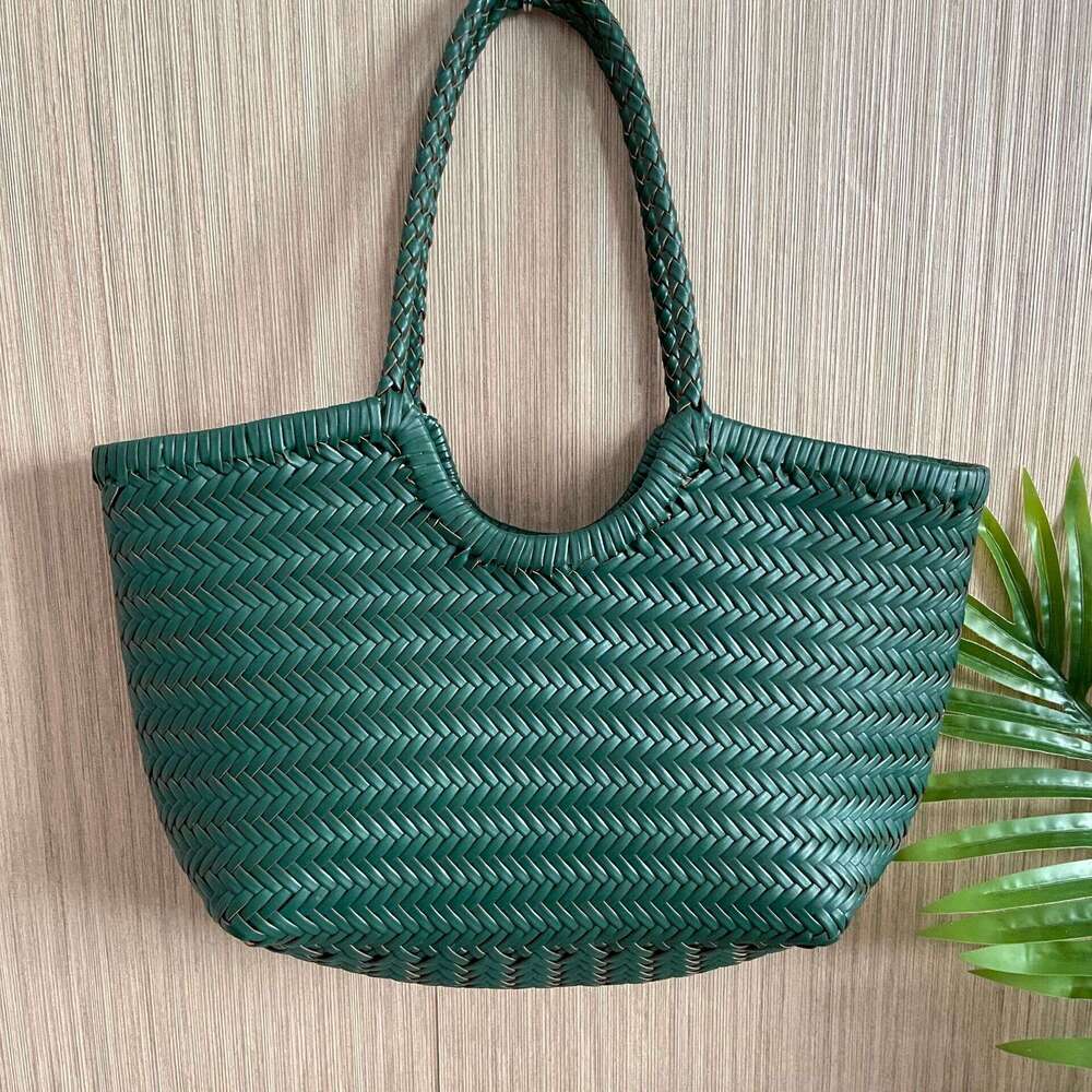 Dragon Diffusion French Retro Woven Basket Ins Hot Selling Internet Celebrity Women's Bag 2025 New Casual Versatile Fashion