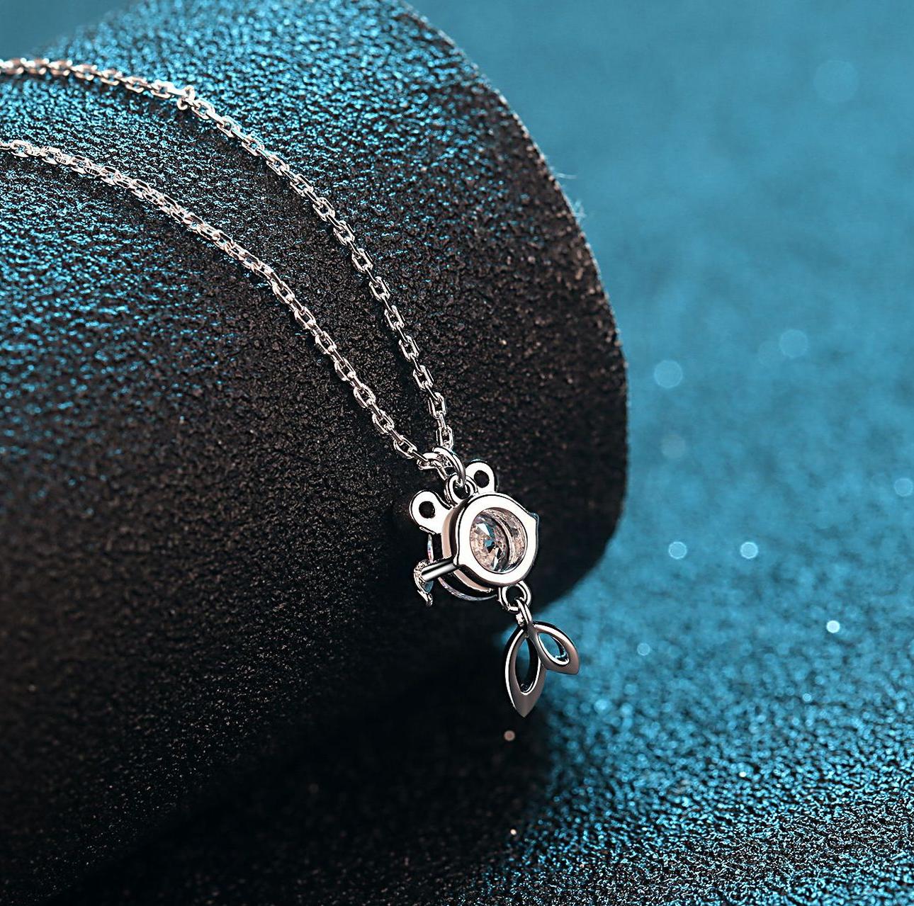 925 Sterling Silver Moissanite Koi Fish Pendant Necklace with PT950 Plating, Symbolizing Good Luck and Prosperity, Elegant Jewelry for Women