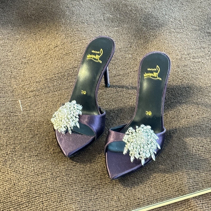 2025 New Popular Free Shipping Designer Women's Formal Shoes Summer New Slimming High Heels Women's Shoes Black Heel Silver Heel