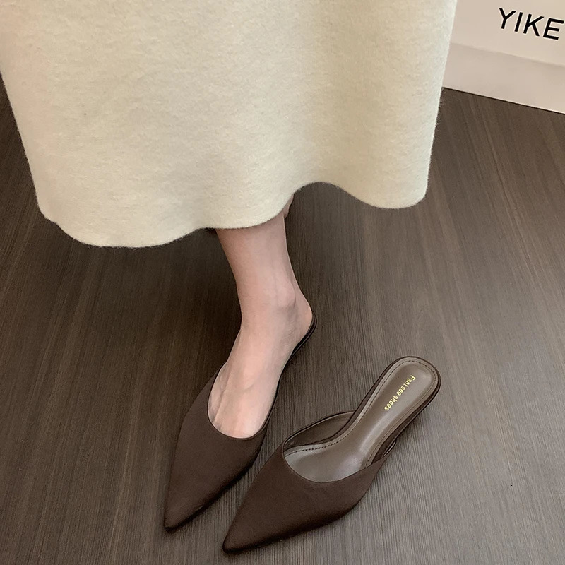 Summer Fashion Pointed Toe Mules Women Slippers Casual Dress Street Style Slides Ladies Slip On Shoes 250528