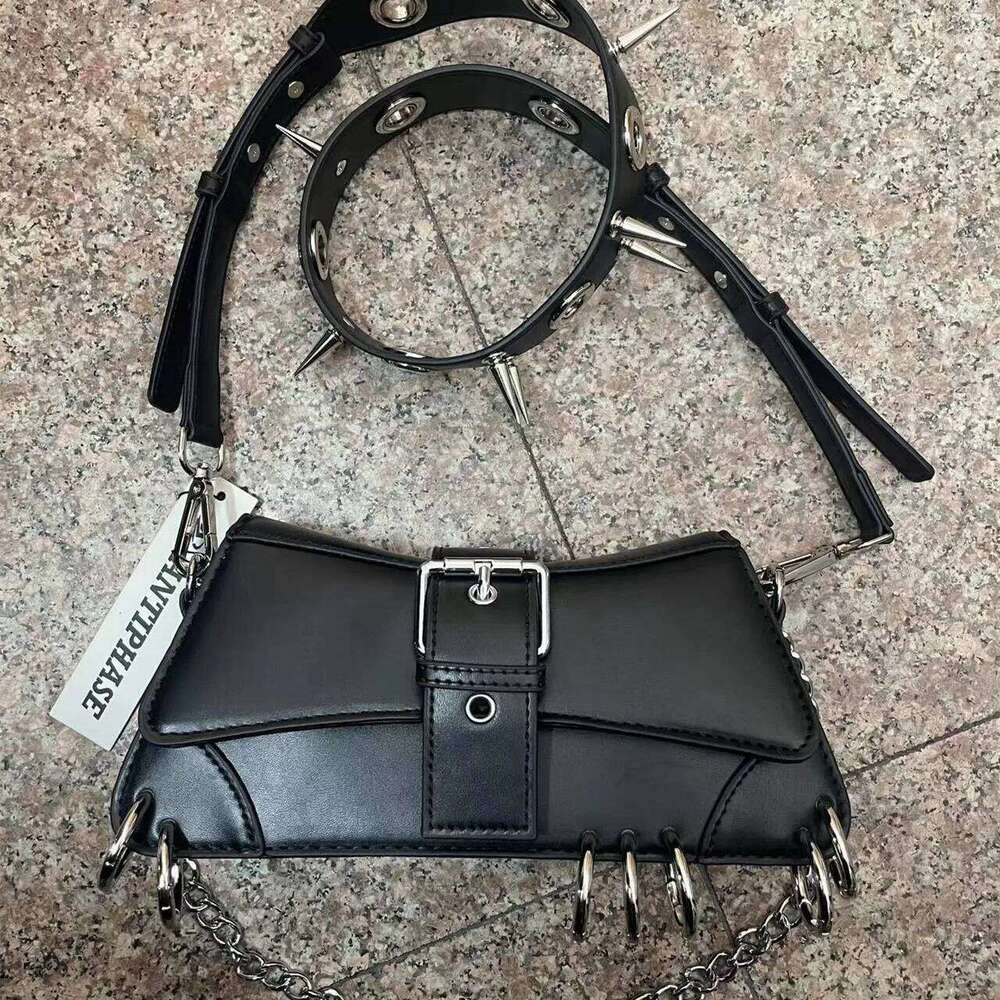 Designer Bag Black Gothic Handbag Y K Punk Leather Versatile Daily Crossbody Bag Message Tote Bags