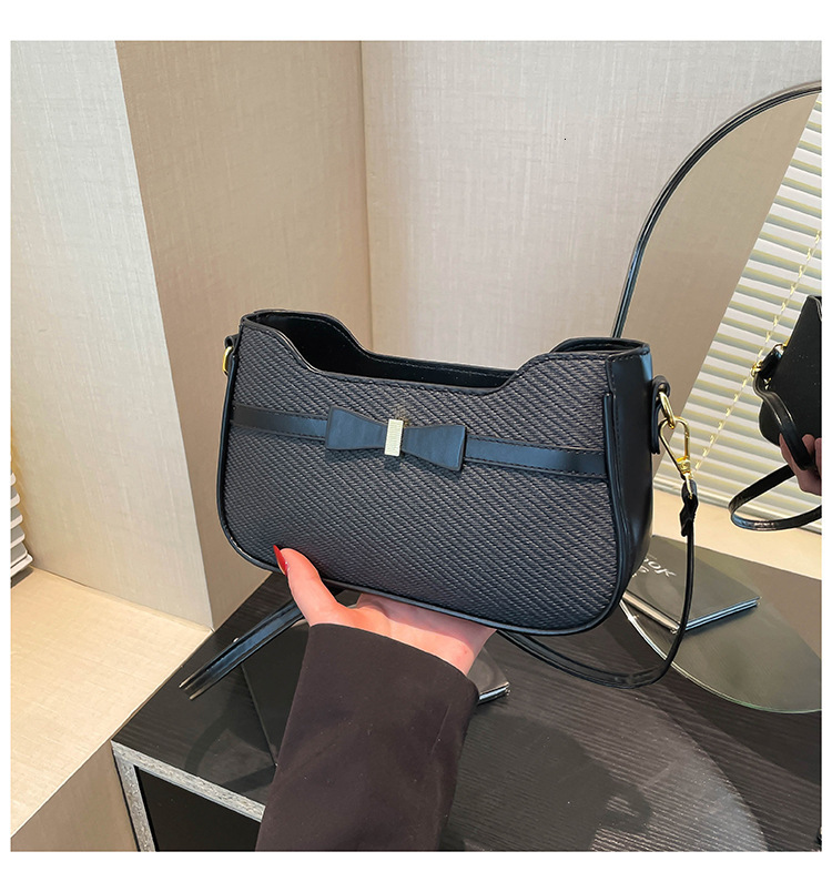 Commuter Bow Women s Underarm Bag Spring Summer New fashion Texture Patch Retro fashion Fashion Shoulder Bag Designer Women s Crossbody Bag