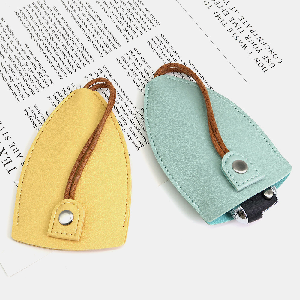 Cross border pull out key box car key storage bag customized fashion logo embossed leather key protection cover designer fashion men s key bag