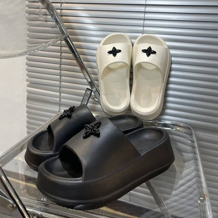 Free Shipping New Slides Designer Outdoor Beach Slippers Womans Sandals Platform Casual Slipper Indoor Home Shoes Women