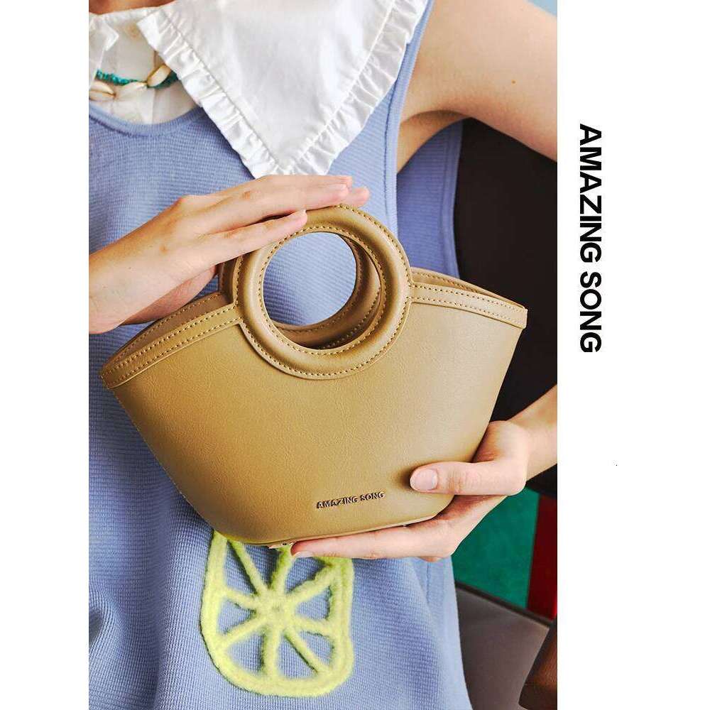 Designer Bag Amazing Song Shell Small Size Composite Female Bag Chic Design