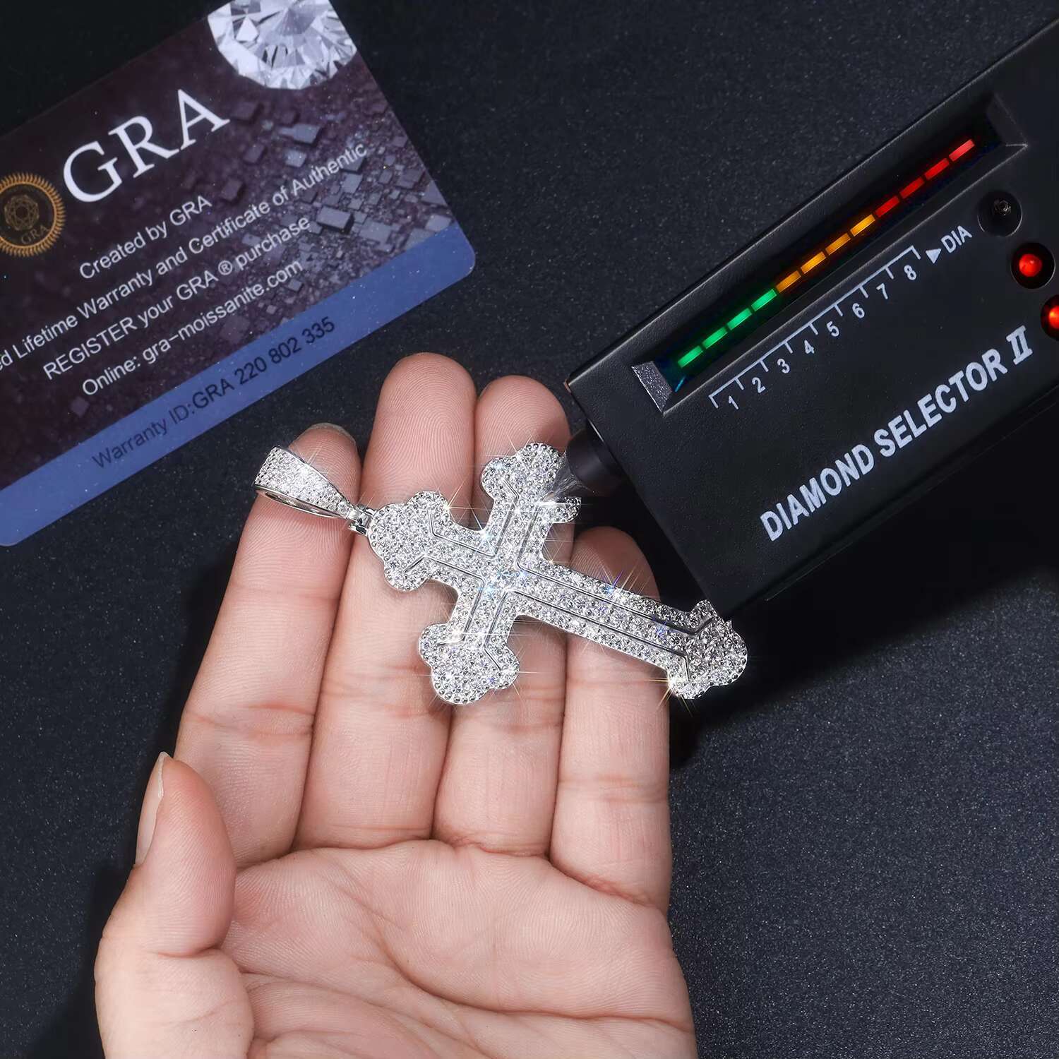 Wholesale Custom Moissanite Cross Pendant Necklace 925 Sterling Silver Full Ice Out Diamond Pendant GRA Certificate for Men