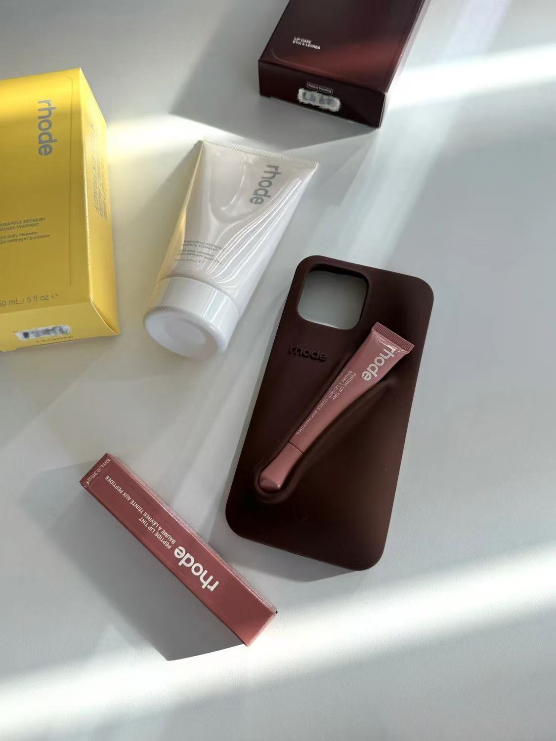 Rhode New Color INS Lipstick Silicone DIY Phone Case For iPhone 16 15 14 13 12 11 Pro Max Plus With Lip Gloss Set Back Cover