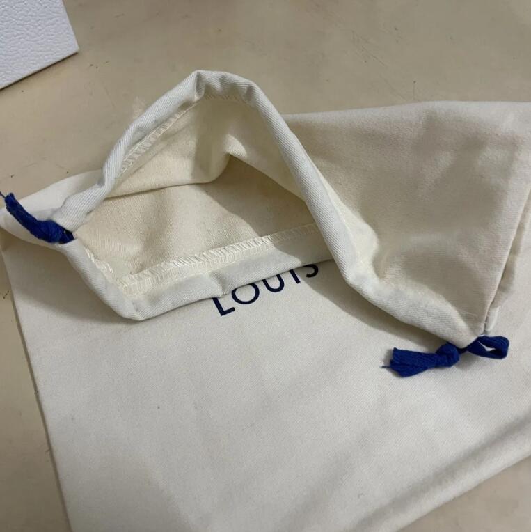 Luxury Outdoor Hiki… - image