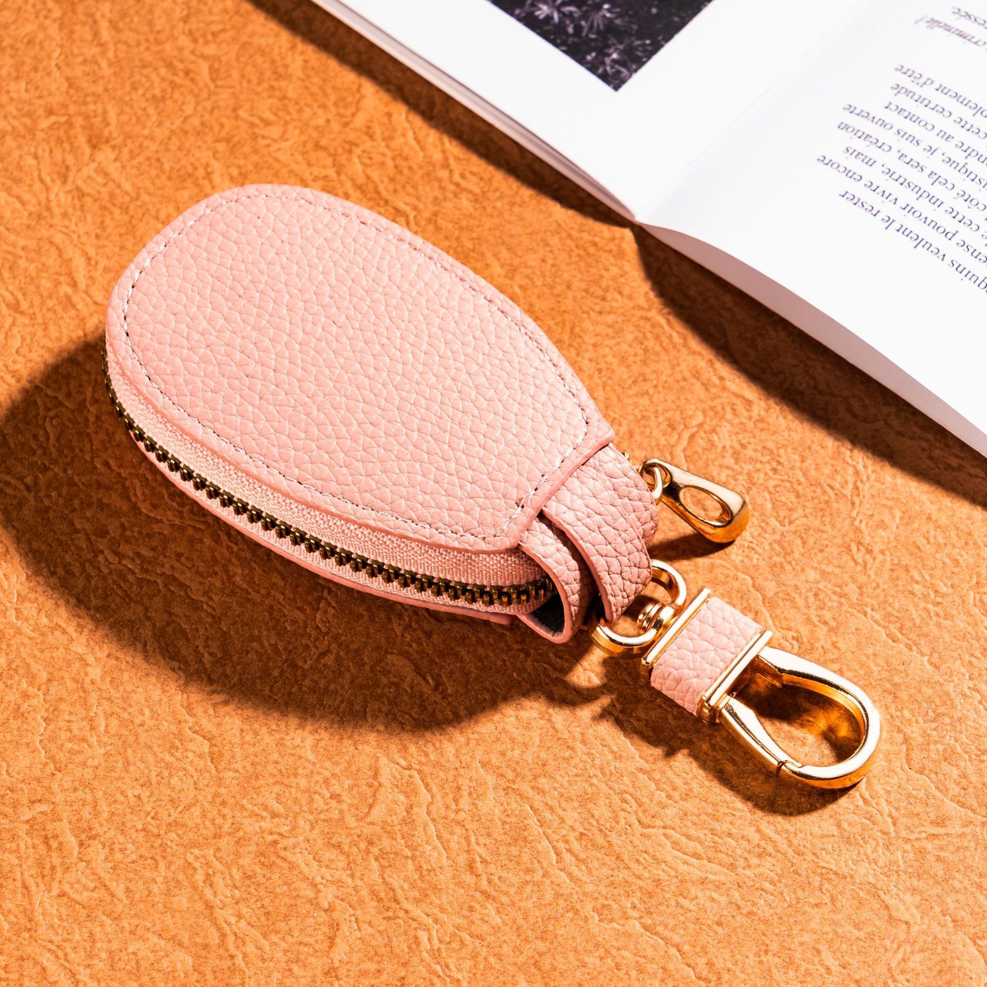 Mini car key box unisex car key storage creative fashionable simple pendant keychain fashion designer men s fashion key bag women s wallet