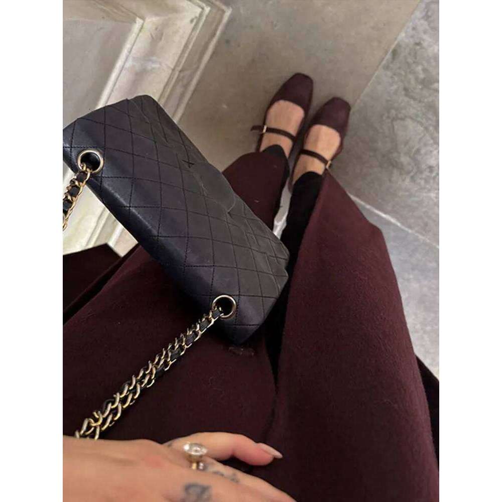 Coats Designer Women With Scarf Long Woolen Coat Dark Red Belt Lace Up Waist Cinching Slimming Solid Color Shawl Women Wool Overcoat Maxi Outwear Desi