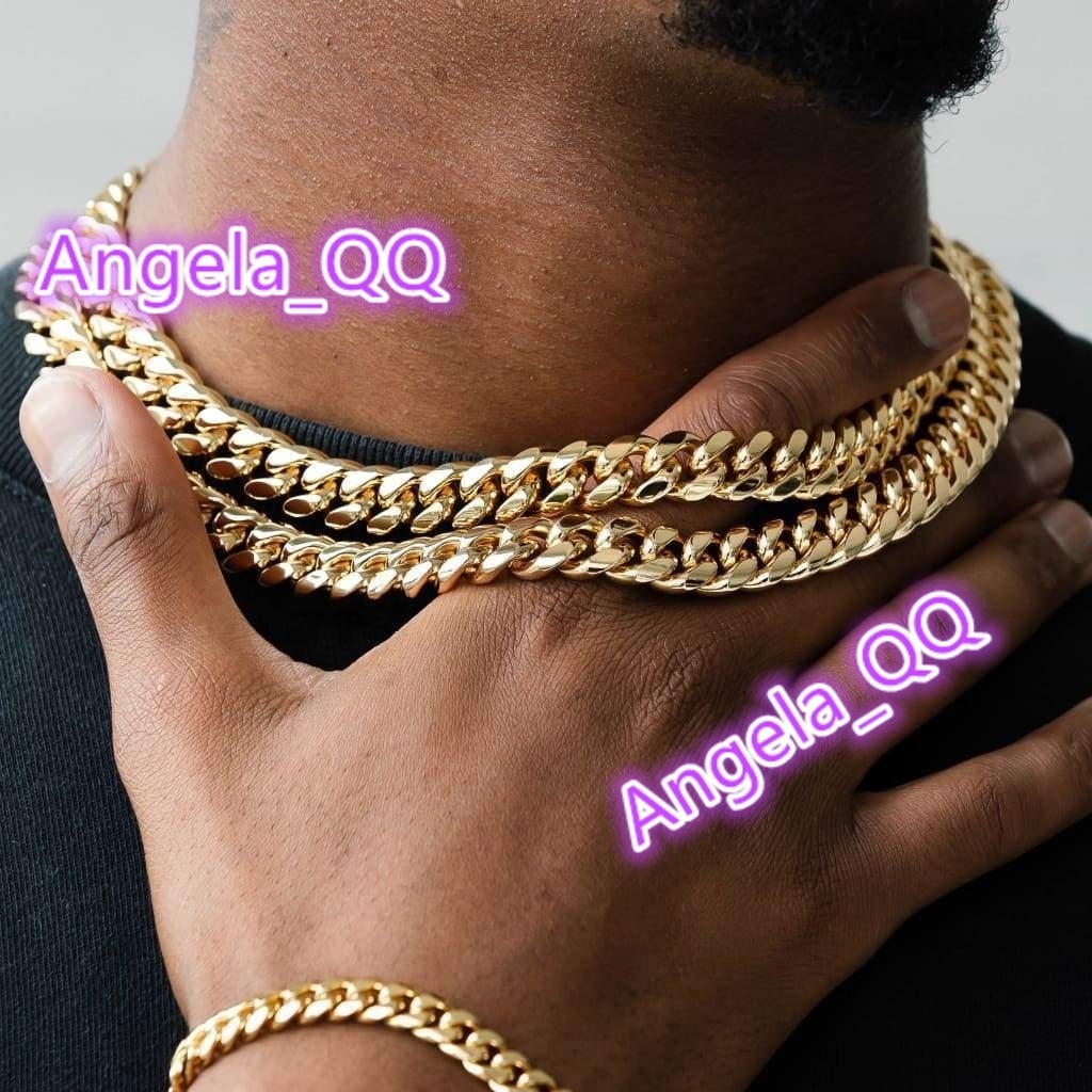 Mens Stainless Steel 18K Gold Filled Cuban Chain Necklace New Design with Safe Lock Hip Hop Style Silver Link Chain