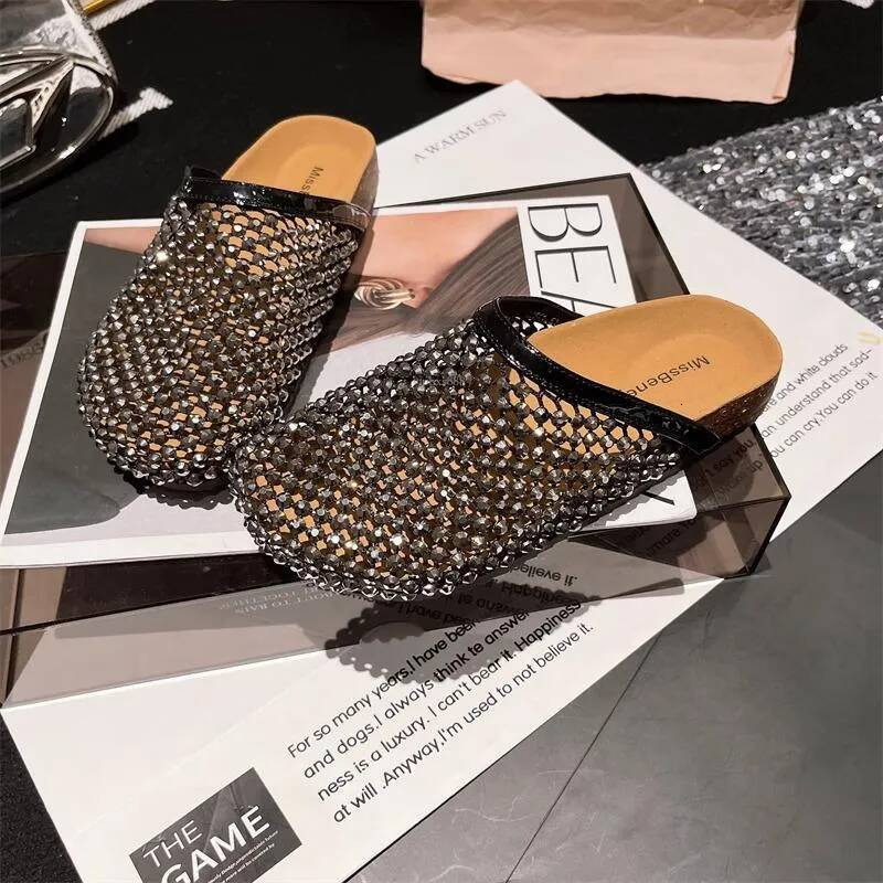 Free Shipping Designer Slippers Flat Outdoor Beach Slides For Womens Sandals Girl Gold Black Sliver Fashion Embroidery Slipper Outdoor Shoes