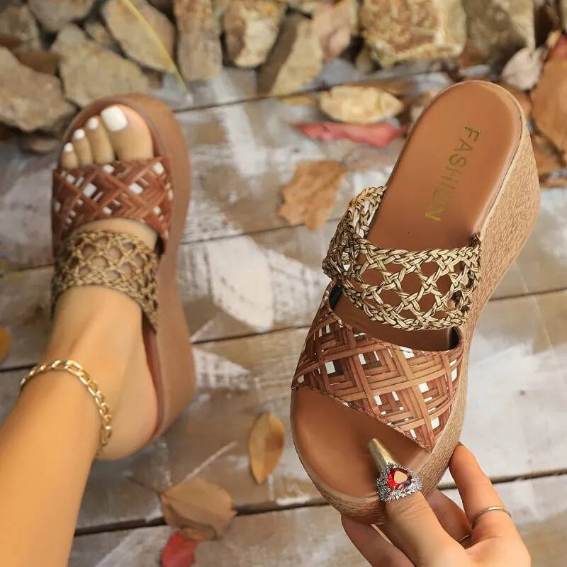 New 2025 Free Shipping Designer New Women Fashionable High Sole Leopard Print Sandals Beach Outdoor Beach Slippers In Beige Sizes 34-43 Outdoor Sandal