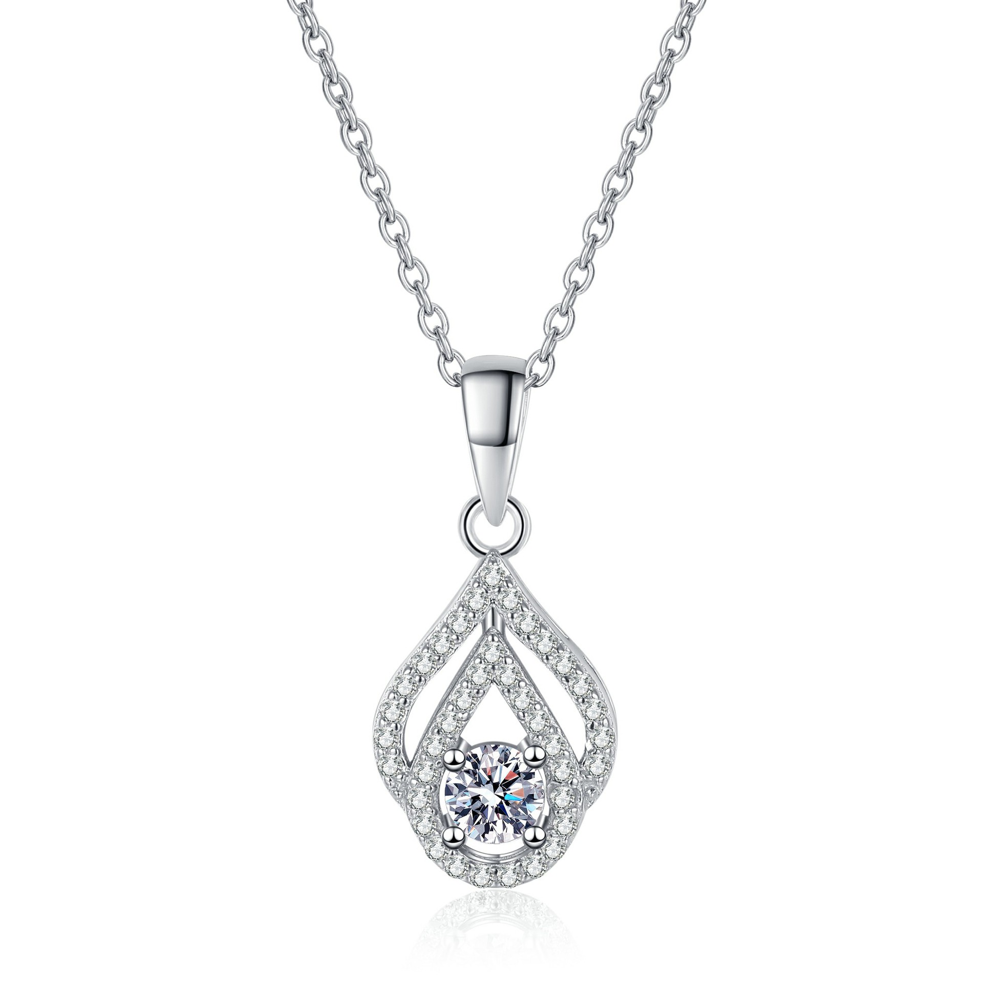Elegant Women's Clavicle Chain Neckwear Crafted from Genuine .925 Silver Highlighting Aesthetic Drop Design