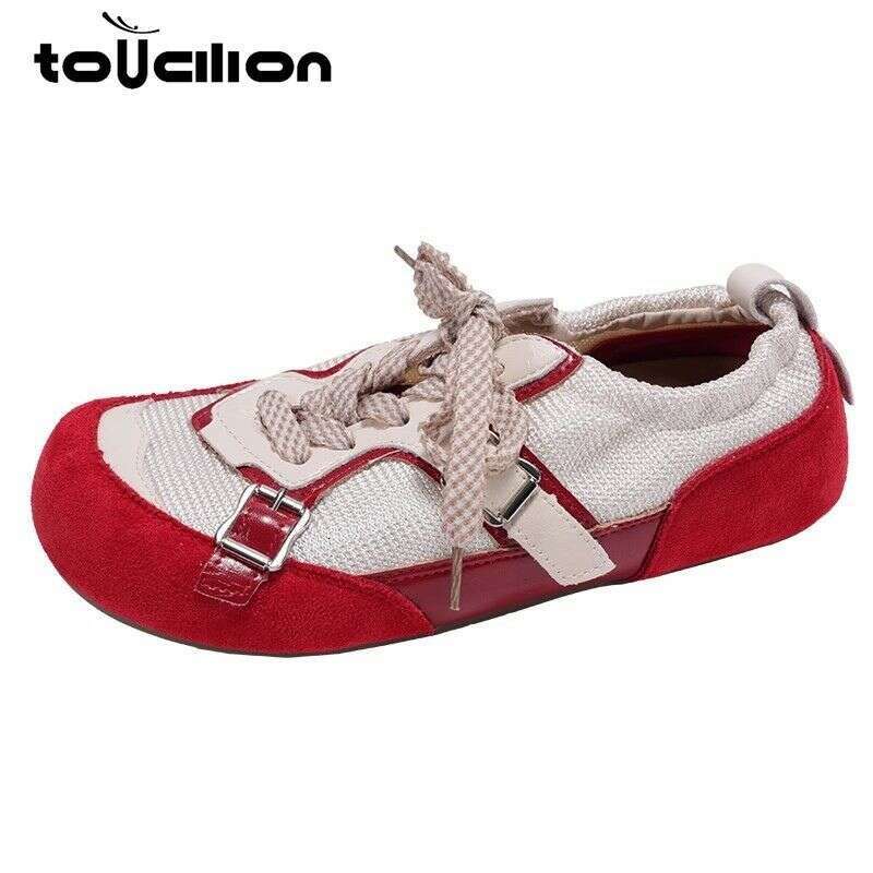 Designer Women's Shoes Are Lightweight Comfortable With A Slanted Buckle For Personalized Casual Flat Shoes Fashionable And Trendy Shoes, And Lac